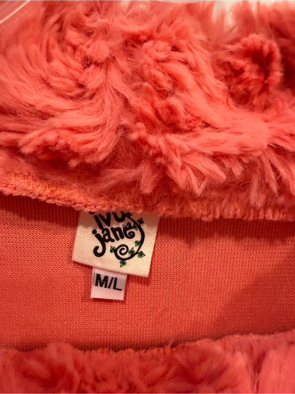 Ivy Jane Coral Hue Shaggy Faux Fur Pullover Top Size M/L Oversized - Picture 2 of 16